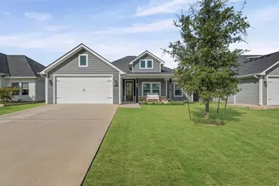 132 Swan Lake, Waco, TX 76708 - Photo 1