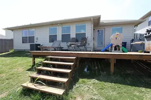 1810 Bayfront Dr, Dallas, TX 75051 - Photo 11