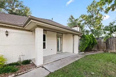 2403 Beverly Hills Lane, Mesquite, TX 75150 - Photo 3