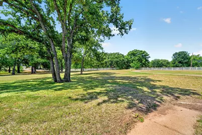 2197 Meadow Way, Terrell, TX 75160 - Photo 33