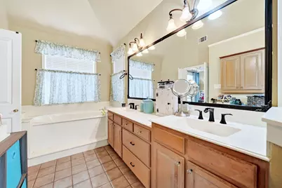 2197 Meadow Way, Terrell, TX 75160 - Photo 17