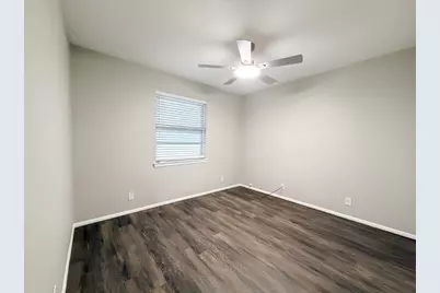 549 NW Hillery Street, Burleson, TX 76028 - Photo 15