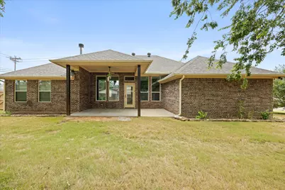 306 Knob Hill Drive, Granbury, TX 76048 - Photo 29