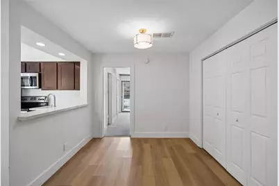 4777 Cedar Springs Road #3E, Dallas, TX 75219 - Photo 13