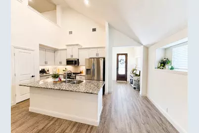 7709 Gatevine Avenue, Joshua, TX 76058 - Photo 5