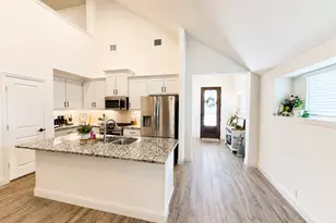 7709 Gatevine Ave, Joshua, TX 76058 - Photo 5