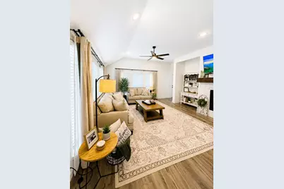 7709 Gatevine Avenue, Joshua, TX 76058 - Photo 11