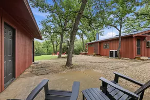 111 Oaktree Ln, Hickory Creek, TX 75065 - Photo 17