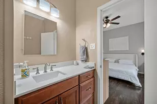 10401 High Hollows Dr, Dallas, TX 75230 - Photo 15