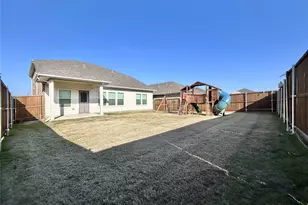 1804 Berry Rdg Trl, Aubrey, TX 76227 - Photo 35
