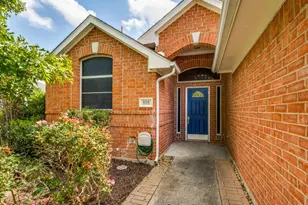 808 Canyon Valley Dr, McKinney, TX 75071 - Photo 3