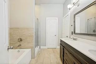 2733 Carpenter Ave, Dallas, TX 75215 - Photo 11