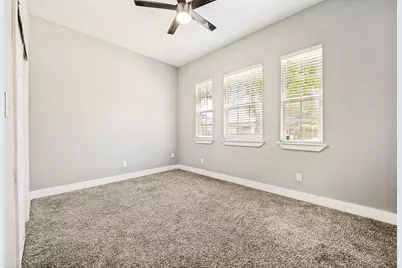 2733 Carpenter Avenue, Dallas, TX 75215 - Photo 7