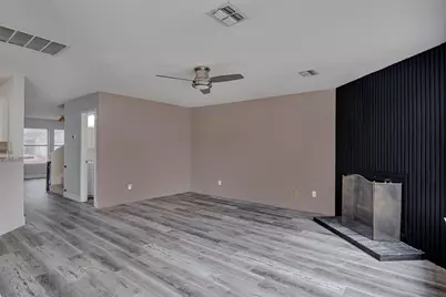 1044 Triple Crown Drive, Fort Worth, TX 76179 - Photo 11