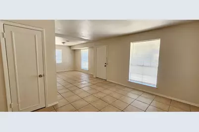 7205 Merry Lane, Fort Worth, TX 76112 - Photo 9