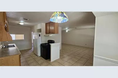 7205 Merry Lane, Fort Worth, TX 76112 - Photo 5