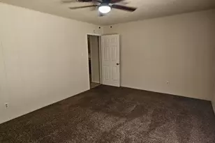 7205 Merry Ln, Fort Worth, TX 76112 - Photo 13