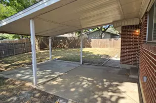 7205 Merry Ln, Fort Worth, TX 76112 - Photo 21