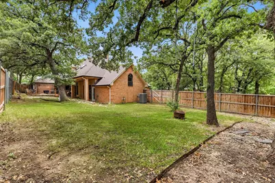1331 Travis Street, Denton, TX 76205 - Photo 37