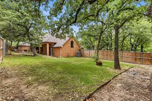 1331 Travis St, Denton, TX 76205 - Photo 37
