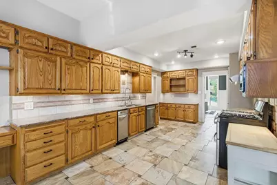 1331 Travis Street, Denton, TX 76205 - Photo 13