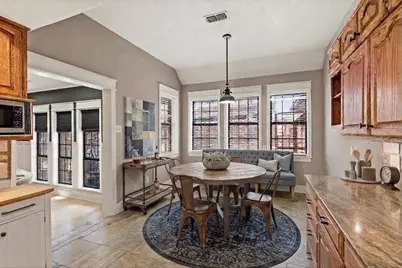 1331 Travis Street, Denton, TX 76205 - Photo 15