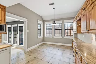 1331 Travis St, Denton, TX 76205 - Photo 17