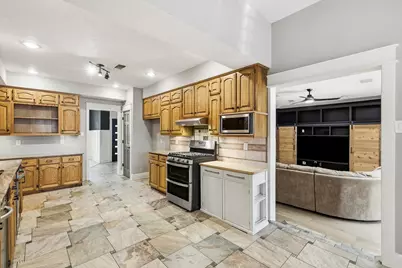 1331 Travis Street, Denton, TX 76205 - Photo 15