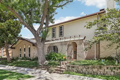 2059 Embassy Way, Carrollton, TX 75006 - Photo 9