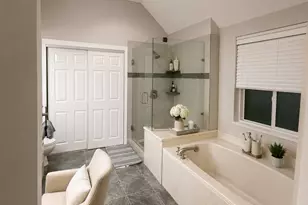8708 Wellington Rd, Irving, TX 75063 - Photo 11
