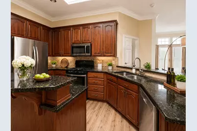 8708 Wellington Road, Irving, TX 75063 - Photo 5