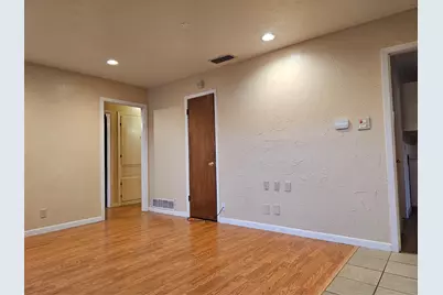 237 N Murphy, Murphy, TX 75094 - Photo 7