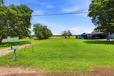 2501 McFarland, Caddo Mills, TX 75135 - Photo 3