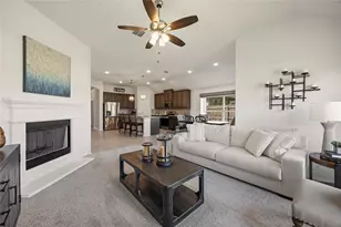 902 Misty Ln, Cleburne, TX 76033 - Photo 9
