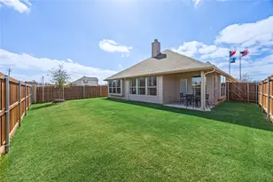 902 Misty Ln, Cleburne, TX 76033 - Photo 25