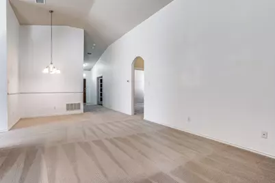 7404 Ryan Court, McKinney, TX 75072 - Photo 5