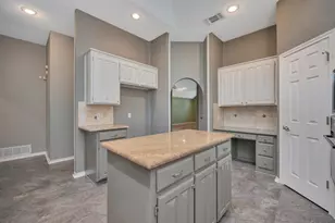 4731 Saddlebrook Dr, Benbrook, TX 76116 - Photo 11