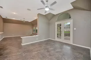 4731 Saddlebrook Dr, Benbrook, TX 76116 - Photo 13