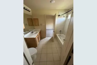201 Seva Court, Irving, TX 75061 - Photo 17