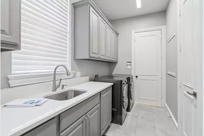 6413 Vicki Lane, Plano, TX 75093 - Photo 31
