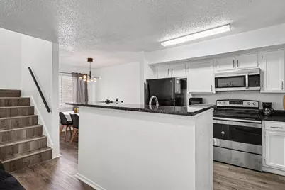 2304 Balsam Drive #E203, Arlington, TX 76006 - Photo 3