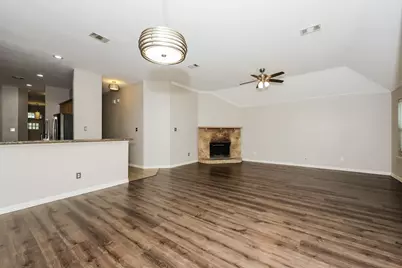 207 Rawhide Street, Waxahachie, TX 75165 - Photo 11