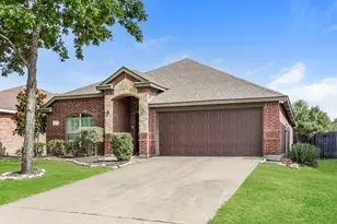 207 Rawhide St, Waxahachie, TX 75165 - Photo 1