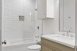 18323 Frankford Lakes Cir, Dallas, TX 75252 - Photo 23