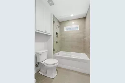 18323 Frankford Lakes Circle, Dallas, TX 75252 - Photo 23
