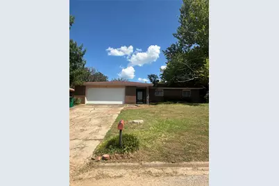 1507 N Matthews Street, Bowie, TX 76230 - Photo 1