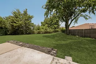 705 Bluebonnet Dr, Cedar Hill, TX 75104 - Photo 15