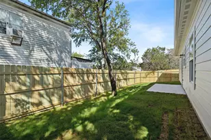 5726 Barkridge Dr, Granbury, TX 76048 - Photo 29