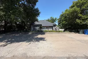 811 N Elm St, Sherman, TX 75090 - Photo 13