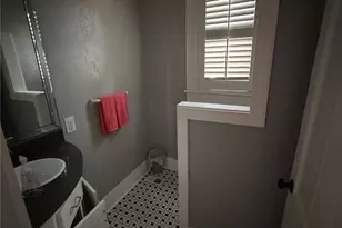 811 N Elm St, Sherman, TX 75090 - Photo 23